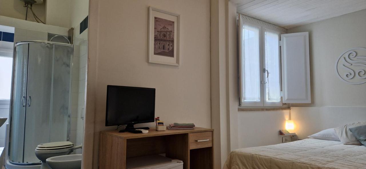 Diaz Rooms Лечче Экстерьер фото